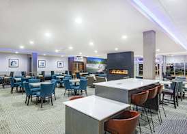 La Quinta by Wyndham Joplin 4