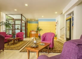 Nefeli Hotel 4