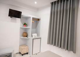 Katerina Roza Studios - Heartfelt Hospitality in the City 5