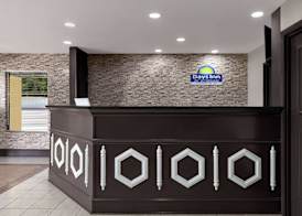 Days Inn by Wyndham Covington 2