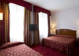 Carlton Hotel 2