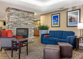Comfort Inn & Suites Phoenix North - Deer Valley 2