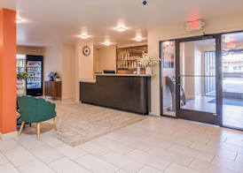 Inn At Moss Landing Point 4