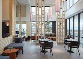 Delta Hotels by Marriott Sherbrooke Conference Centre 2