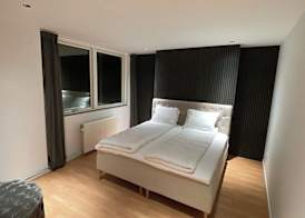 Maison Nord, 6 min from Airport & Sleep 5 4