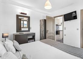 Erato Hotel 3