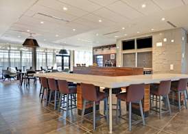 Courtyard by Marriott Bentonville Rogers Promenade 4