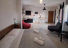 Flatinrome Residence Fiera 5