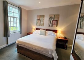 Stoke Lodge Hotel 2
