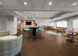 Hampton Inn Winfield Teays Valley 5