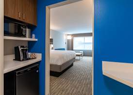 Holiday Inn Express & Suites GAINESVILLE - LAKE LANIER AREA by IHG 4