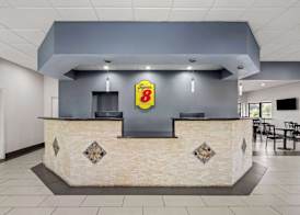 Super 8 by Wyndham Garysburg/Roanoke Rapids 3