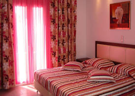 Elena Studios & Suites 3