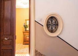B&B Santa Filomena - parcheggio convenzionato a 50mt e aria condizionata - checkin H24- 2 min pescheria 3