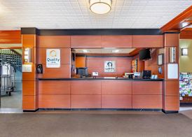 Quality Inn Toronto Airport 2