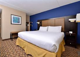Holiday Inn Express HUNT VALLEY by IHG 2