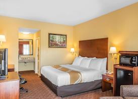 Quality Inn Calera I-65 exit 231 5