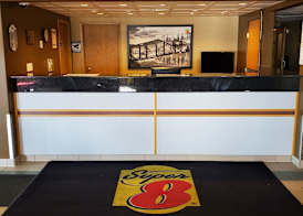 Super 8 by Wyndham Edmonton International Airport 4