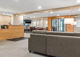 Country Inn & Suites by Radisson, Winnipeg, MB 4