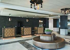 Oxford Suites Sonoma - Rohnert Park 4
