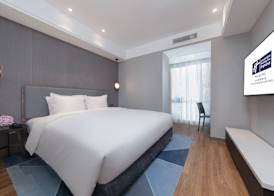 Holiday Inn Express Beijing Shijingshan Lakeview by IHG 4