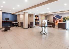 La Quinta by Wyndham Aberdeen-APG 3