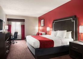 Days Inn & Suites by Wyndham Murfreesboro I-24 East 4