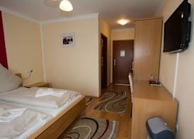 Hotel Rhein-Mosel-View 4