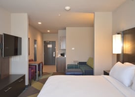 Holiday Inn Express & Suites OKLAHOMA CITY MID - ARPT AREA by IHG 5
