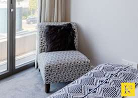 606 Juliette B 4