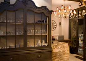 Hypnos Design Hotel 3