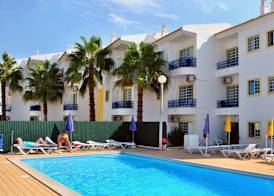 Apartamentos Sereia da Oura 3