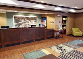 Hampton Inn Stow 2