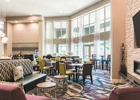 La Quinta by Wyndham Atlanta Perimeter Medical 5