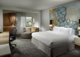 Courtyard by Marriott Queretaro 4
