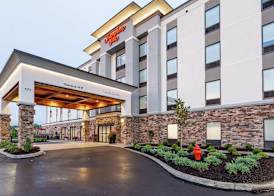 Hampton Inn Madison, OH 5