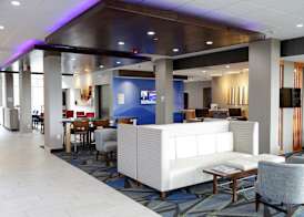 Holiday Inn Express & Suites ALABASTER by IHG 2