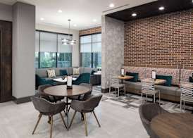 Courtyard by Marriott Houston Heights/I-10 2
