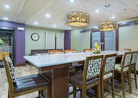 Hampton Inn Cullman 5