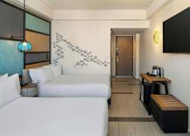 Aloft by Marriott Cancun 4