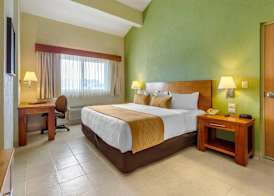Comfort Inn Puerto Vallarta Golfside & Marina 5