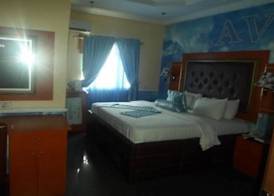 De Heavens Royale Hotel & Towers 5