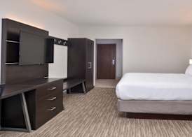 Holiday Inn Express & Suites PARKERSBURG EAST by IHG 5