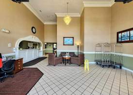 Quality Inn & Suites Somerset Downtown 5