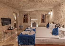 Elegance Cave Suites & Restaurant 3