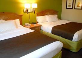 AmericInn by Wyndham Manitowoc 5