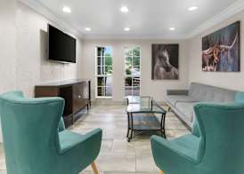 SureStay Plus by Best Western Benbrook Fort Worth 2