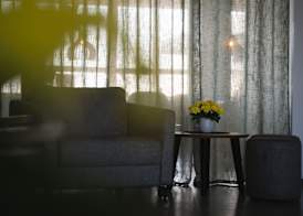 Postmaster Hotel 4