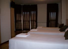 Hostal Cerecedo 4