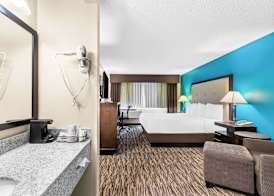 Best Western Baraboo Inn 4